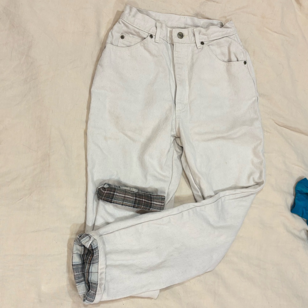 Cream-Colored Casual Pants with Plaid Cuff Detail